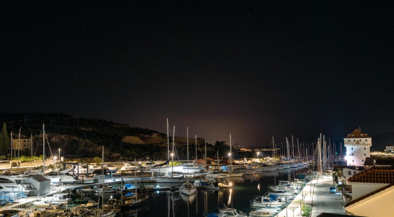 Blue Marina Apartments Екстериор снимка